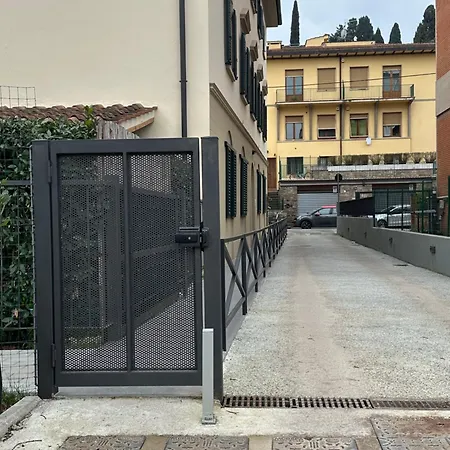 La Magnolia Apartment *