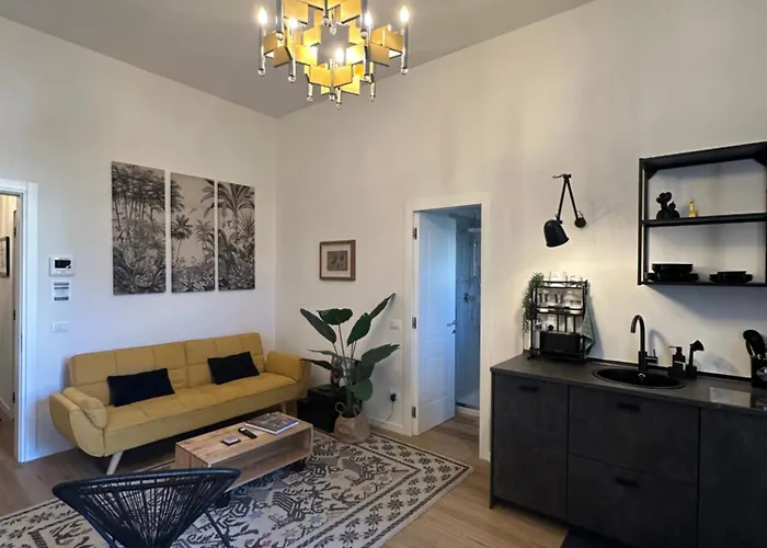 La Magnolia Apartment *